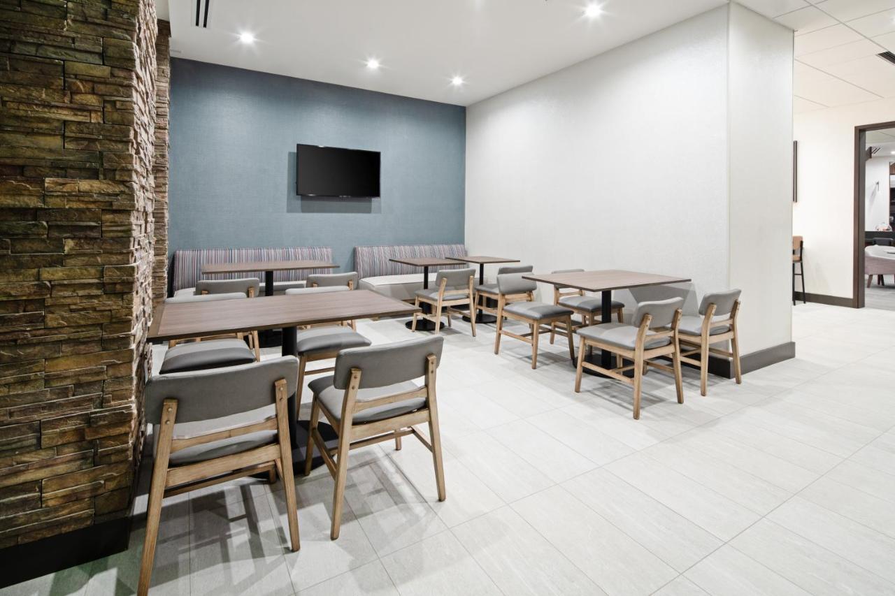 Hyatt Place Bakersfield Exterior foto